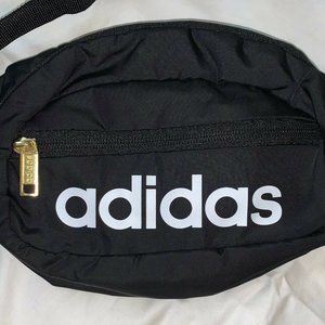 Adidas Core Waist Belt Bag (small defect)